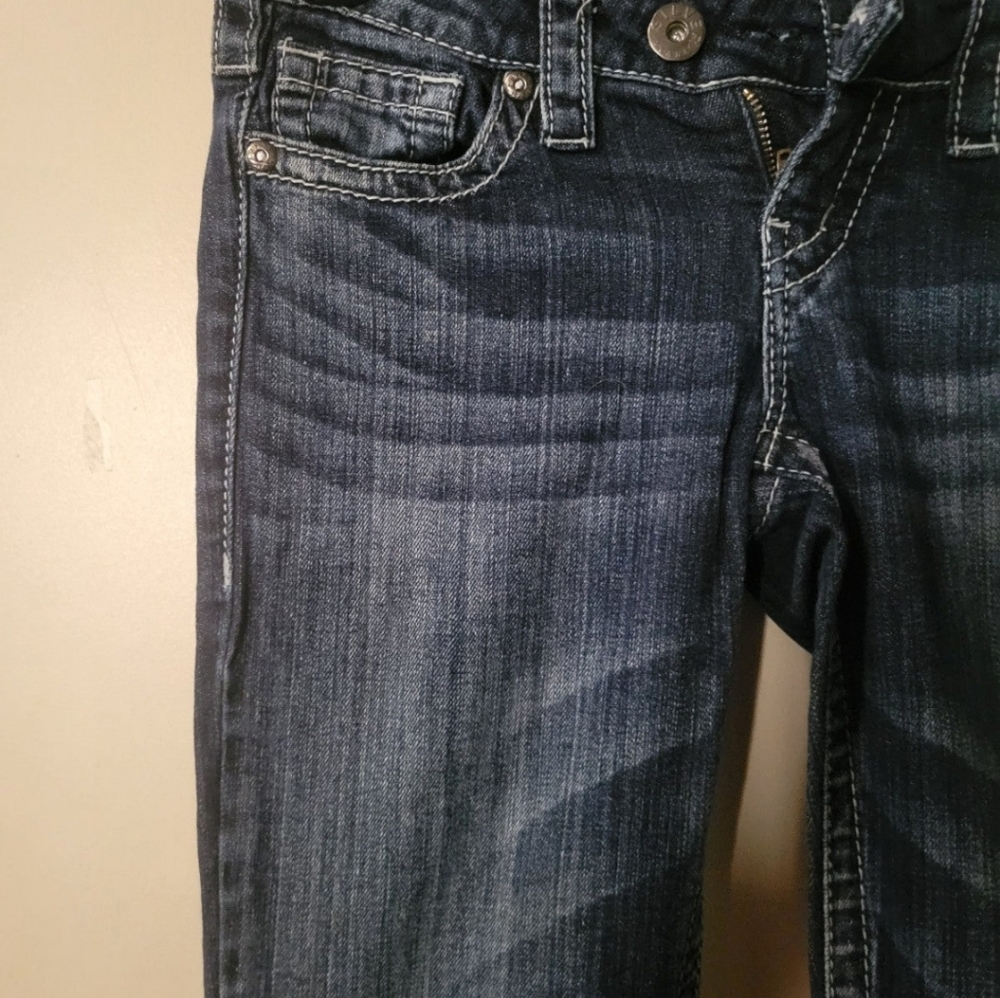 Silver Jeans - Picture 2 of 4